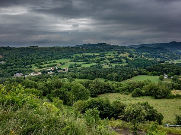 auvergne-landscape-green-hill